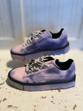 Load image into Gallery viewer, OFF WHITE pink &amp; lavender Leather Size 37 platform Shoe
