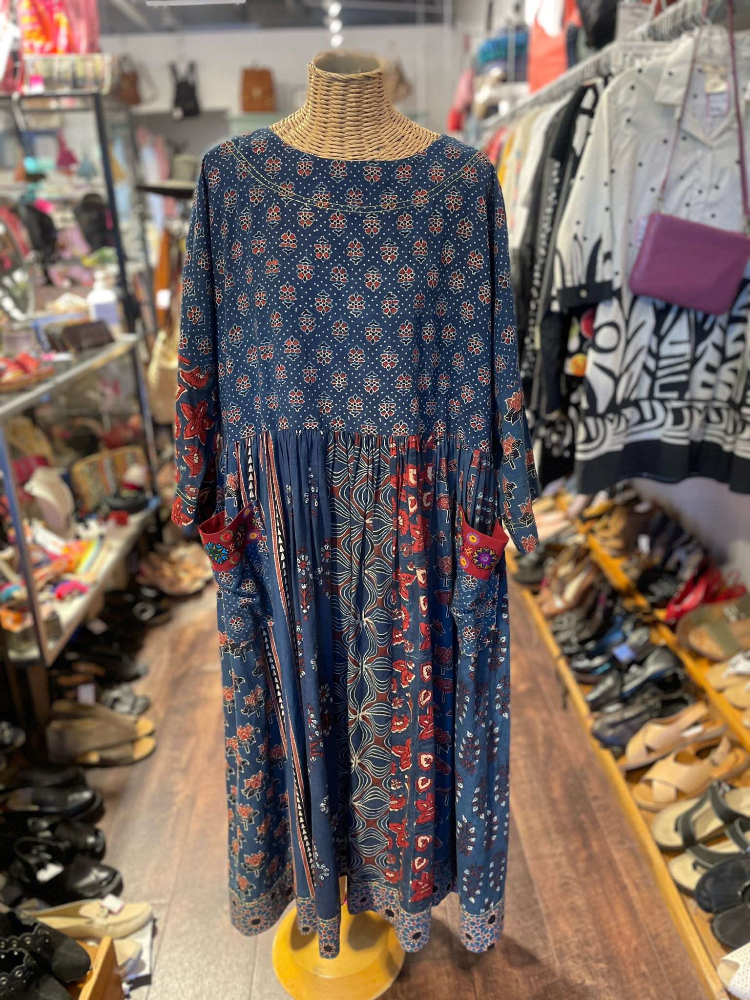 madame hall Blue & red Printed Maxi Dress, Size XL