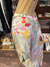 Load image into Gallery viewer, Johnny Was white &amp; multi Bamboo plants &amp; tiger tee shirt bat wing sleeves Top, Size S
