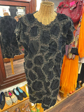 Load image into Gallery viewer, Babette black and grey Wool Patchwork shortsleeve midi Dress
