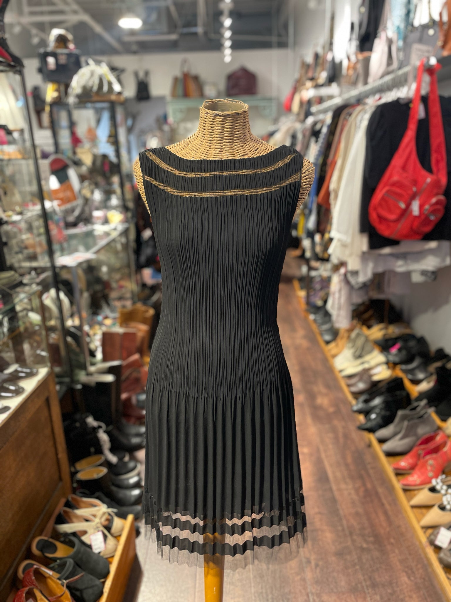 Veeca Black crinkle fabric sheer accents Dress, Size XS