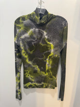 Load image into Gallery viewer, Heyne Bogut Black &amp; Green Rayon Blend Tye Dye turtle neck longsleeve Top, Size 1=Small
