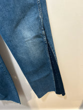 Load image into Gallery viewer, Veronica Beard two tone Cotton Blend slim kick flare Jeans, Size 26
