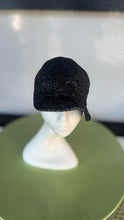 Load image into Gallery viewer, Burberry Grey Merino wool Hat
