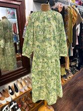 Load image into Gallery viewer, ARKET Green Cotton abstract floral Long sleeve quarter button Dress
