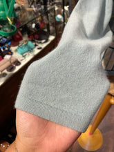 Load image into Gallery viewer, Pearls &amp; Cashmere Grey Cashmere Plaid Longsleeve cropped Vintage Cardigan, Size L
