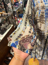 Load image into Gallery viewer, CITRON Blue &amp; Green Silk Floral Tie Dye layering top Top, Size L
