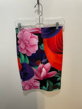 Load image into Gallery viewer, Clover Canyon multi color Stretch blend tropical print pencil Skirt, Size M
