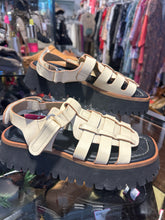Load image into Gallery viewer, LABUCQ Ivory Leather platform fisherman Shoe, Size 38
