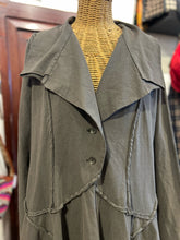 Load image into Gallery viewer, Cynthia Ashby Grey Cotton abstract Buttons Jacket, Size M

