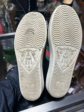 Load image into Gallery viewer, GUCCI Black Leather sneaker stripe, Size 39 Gently worn
