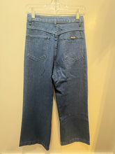 Load image into Gallery viewer, Rollas Blue Cotton  high rise wide leg Jeans, Size 27
