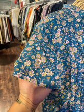 Load image into Gallery viewer, Hazel Brown teal &amp; pink Silk Floral Top CURRENT, Size L

