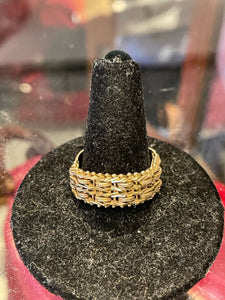 Fine Jewelry 14 Karat Ring, Size