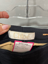 Load image into Gallery viewer, CHLOE Navy Wool pleated Pant, Size 42
