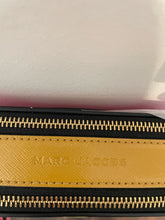 Load image into Gallery viewer, Marc Jacobs Rose Leather Logo Small W/logo strap Purse
