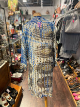 Load image into Gallery viewer, CITRON Blue &amp; Green Silk Floral Tie Dye layering top Top, Size L
