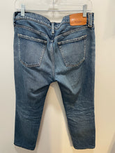 Load image into Gallery viewer, Moussy Blue Cotton medium wash Jeans, Size 27
