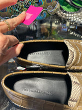 Load image into Gallery viewer, Freda Salvador Army Green Leather Loafer, Size 9
