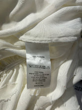 Load image into Gallery viewer, CABALLERO White Floral sheer cami attached Top
