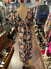 Load image into Gallery viewer, Apiece Apart Navy and orange Silk Floral shortsleeve Dress
