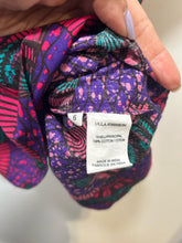 Load image into Gallery viewer, Ulla Johnson pink and purple Cotton Print Short sleeve V cut Top
