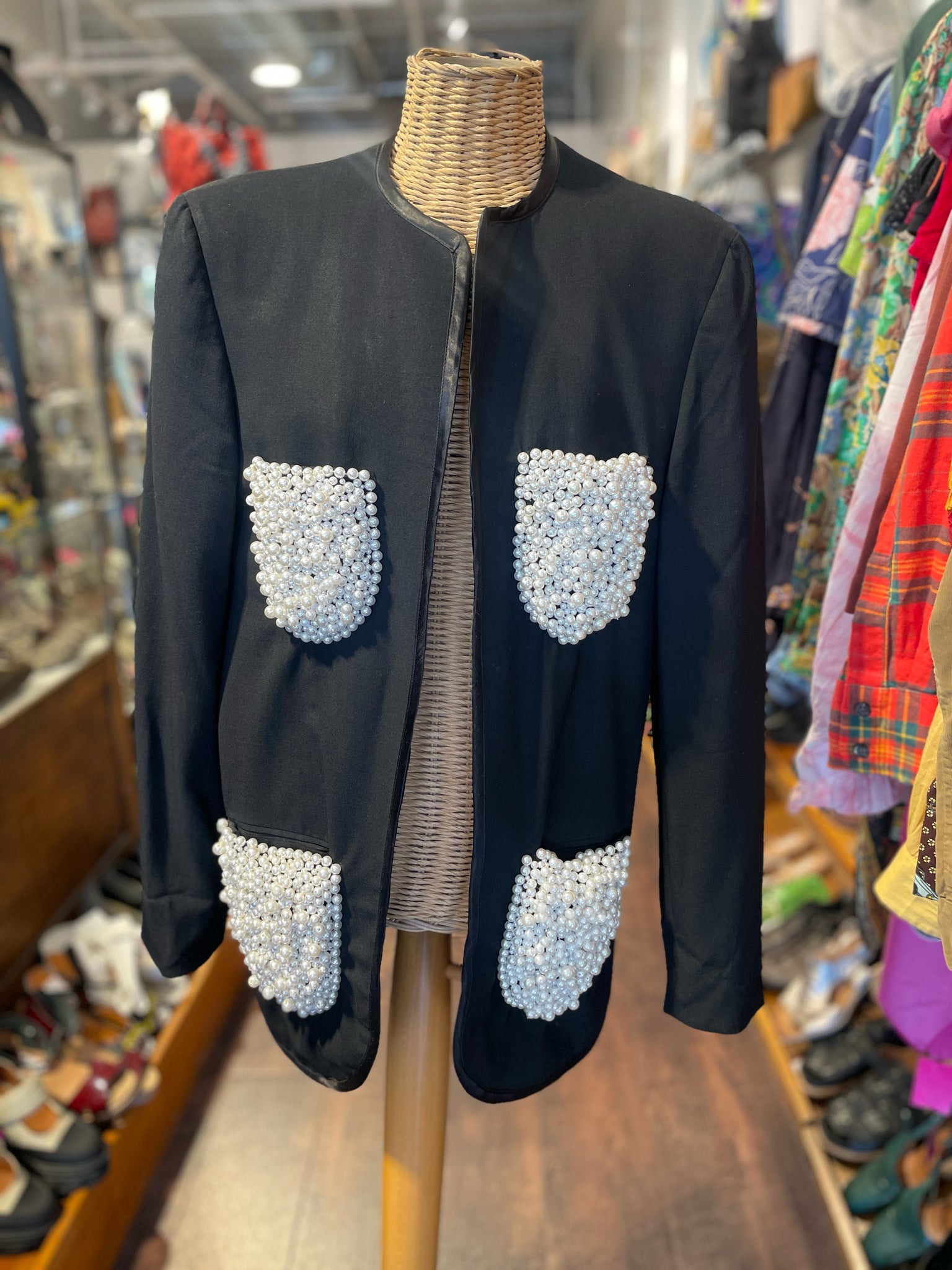 Richard Bowman Black & White Wool w/bead detailing Open front Blazer, Size One Size