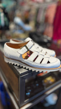 Load image into Gallery viewer, Rosa Mosa White Shoe, Size 39
