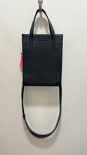 Load image into Gallery viewer, articles &amp; goods Black Leather multi strap option Purse
