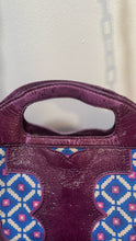Load image into Gallery viewer, Tory Burch Purple &amp; Blue Geometric Size Tote chain strap Purse
