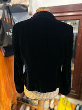 Load image into Gallery viewer, ff collection Black &amp; Orange Rayon &amp; Silk velvet button close Blazer
