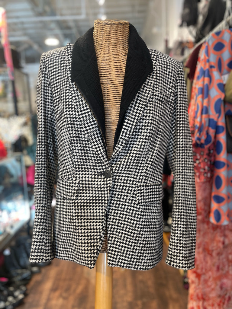 Veronica Beard Black & White Wool Houndstooth removable collar Blazer, Size 6