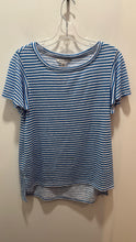 Load image into Gallery viewer, Tommy Bahama Blue &amp; White Modal Blend striped t shirt Top, Size S/P

