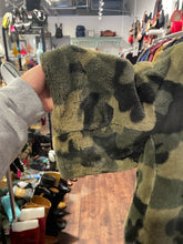 Load image into Gallery viewer, Alembika Green Polyester Camo Cropped longsleeve Jacket, Size S
