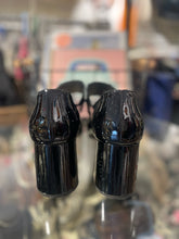 Load image into Gallery viewer, Prada Black Patent Leather heel w/ duster, Size 41
