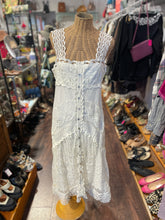 Load image into Gallery viewer, FARM Rio White poly &amp; viscose embroidered Button up Sleeveless Dress, Size M
