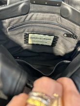 Load image into Gallery viewer, Daniella Lehavi Black Leather Hexagon texture Size Small Detachable strap Purse
