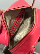 Load image into Gallery viewer, Kate Spade Hot Pink Leather Logo Size Small bowler Purse
