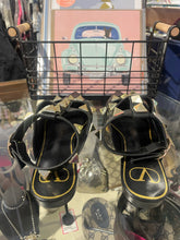 Load image into Gallery viewer, Valentino Black Leather  Pointed Toe WITH DUSTBAG Flats, Size 38
