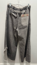 Load image into Gallery viewer, POL grey multi Cotton floral trim Drawstring waist Pant
