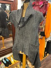 Load image into Gallery viewer, Link Grey Blend Textured Sleeveless tunic Top
