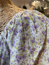 Load image into Gallery viewer, Lini purple/yellow/green Cotton Floral Puff Sleeves Top, Size XS
