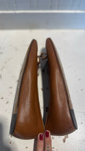 Load image into Gallery viewer, M. Gemi Hazelnut Leather Square Toe Ballet Flats,Gently Worn! Size 39
