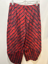 Load image into Gallery viewer, ozai n ku red &amp; black Cotton Blend Squares Barrel Pant, Size M
