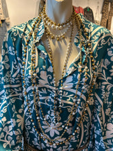 Load image into Gallery viewer, Carlo Zini gold &amp; white pearls Layered &amp; dramatic Necklace
