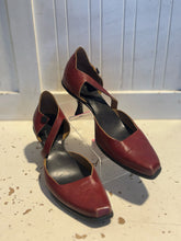 Load image into Gallery viewer, Cydwoq Red Leather Square Toe Pump, Size 36
