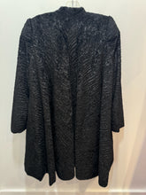 Load image into Gallery viewer, Carolina Herrera Black Cotton Blend Faux Shearling W/shoulder pads Vintage Coat, Size 6
