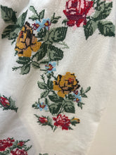 Load image into Gallery viewer, Lot by Orsina white &amp; multi Needlepoint Elastic Waist Pant, Size M
