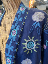 Load image into Gallery viewer, Johnny Was navy, green, pink Linen embroidery Kimono Layering Top, Size 1X
