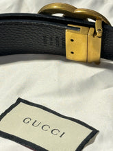 Load image into Gallery viewer, GUCCI Black + Brown gold hardware double G Reversible Belt,Size 38 w/ duster
